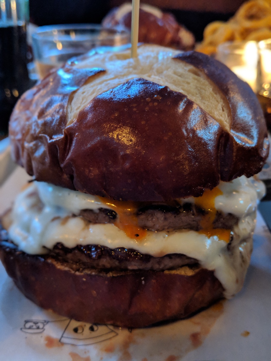 Emmy burger